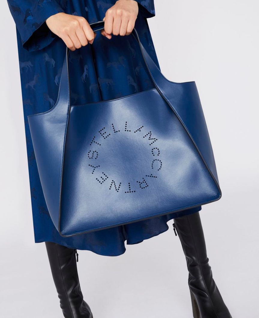 Four beautiful vegan bags for sustainable winter&nbsp;chic